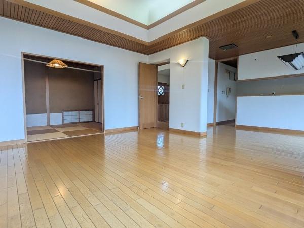 京都市西京区大枝北沓掛町5丁目　中古戸建
