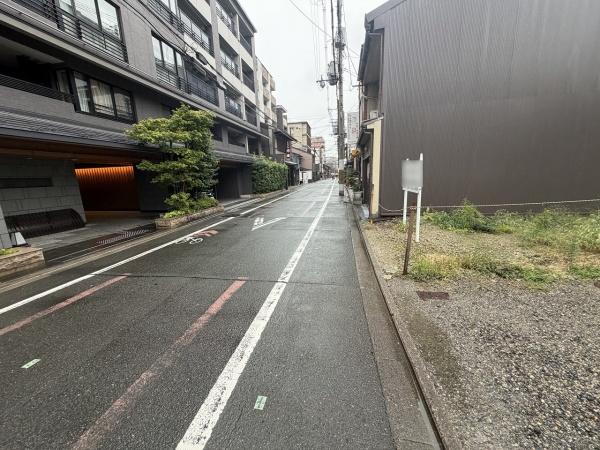 京都市中京区三条油小路町　建築条件無売土地