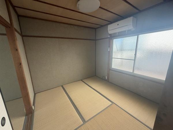 京都市右京区西院西今田町　中古テラスハウス