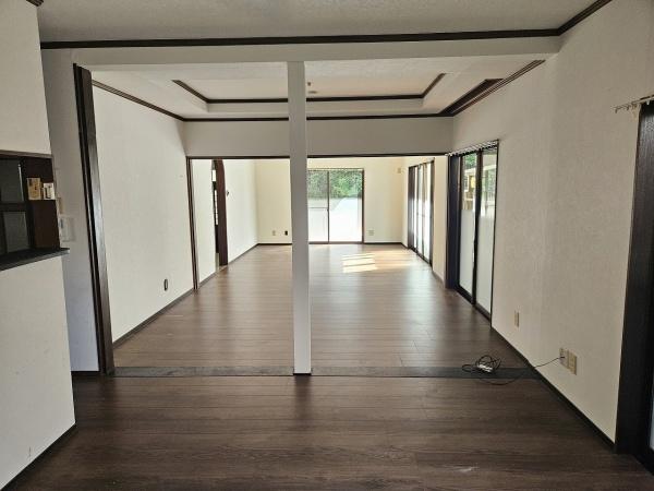 京都市北区大北山原谷乾町　中古戸建