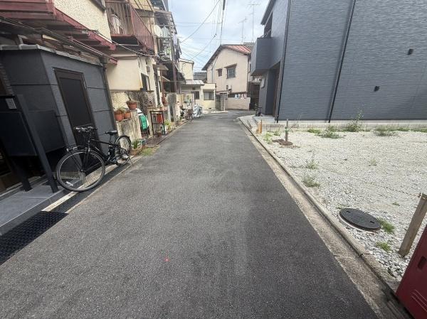 京都市右京区太秦安井藤ノ木町　新築戸建