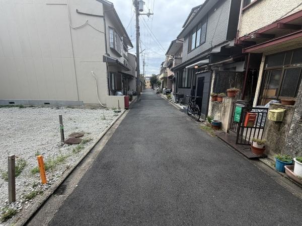 京都市右京区太秦安井藤ノ木町　新築戸建