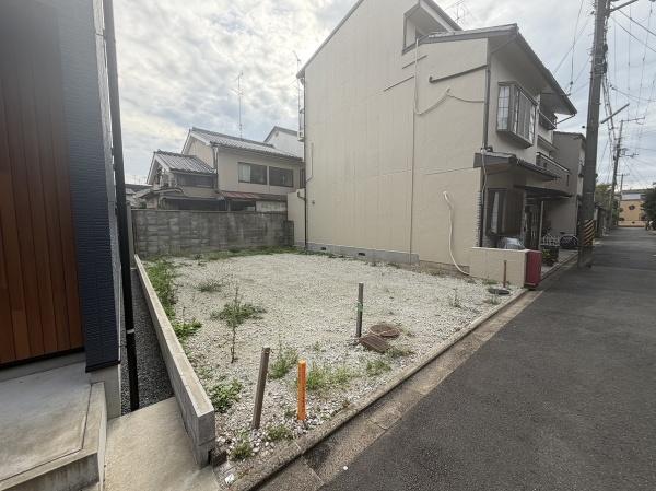 京都市右京区太秦安井藤ノ木町　新築戸建