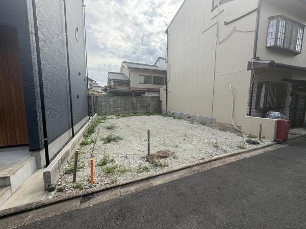 京都市右京区太秦安井藤ノ木町　新築戸建