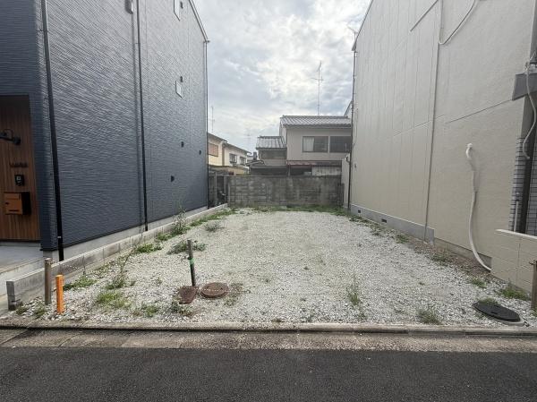 京都市右京区太秦安井藤ノ木町　新築戸建