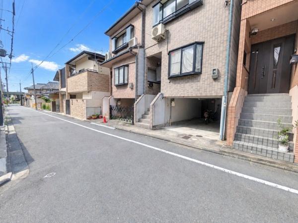 京都市北区小山北上総町　中古戸建