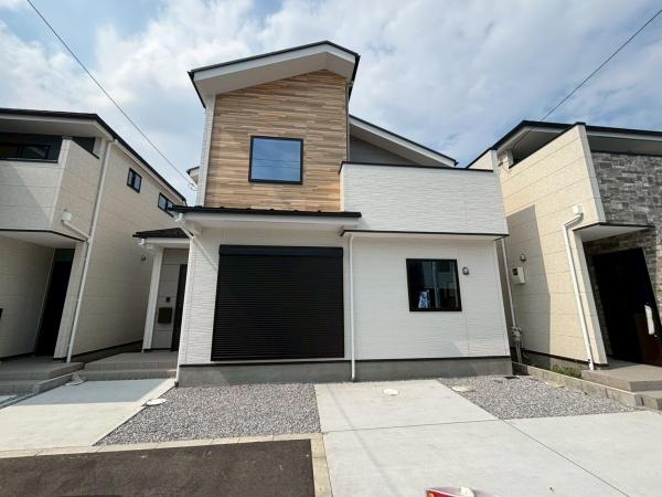 藤沢市本藤沢２丁目　新築戸建　2号棟