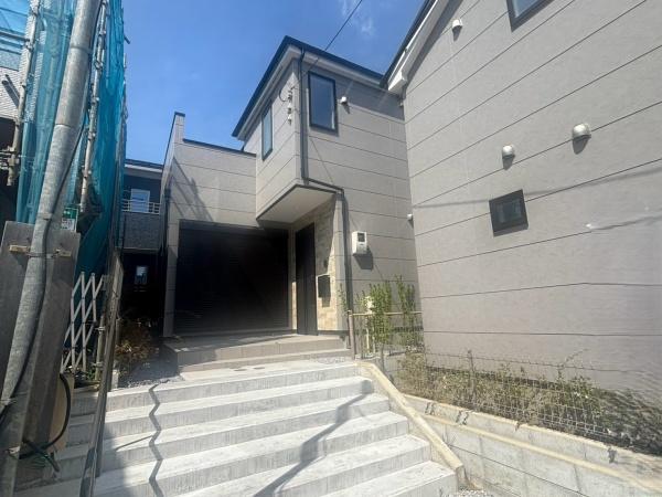 藤沢市石川２期　新築戸建全３棟　４号棟