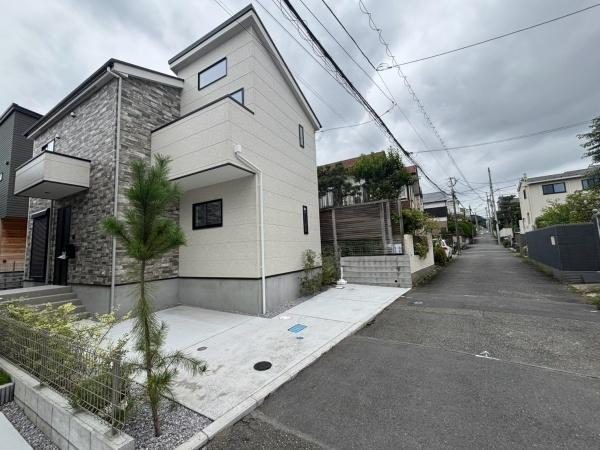 藤沢市辻堂太平台４期　新築戸建全２棟　１号棟