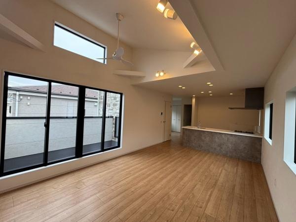 藤沢市辻堂太平台４期　新築戸建全２棟　１号棟