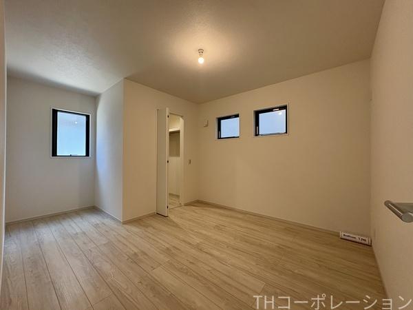 茅ヶ崎市若松町１期　新築戸建全１棟　２号棟
