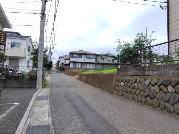 高座郡寒川町岡田４丁目の土地