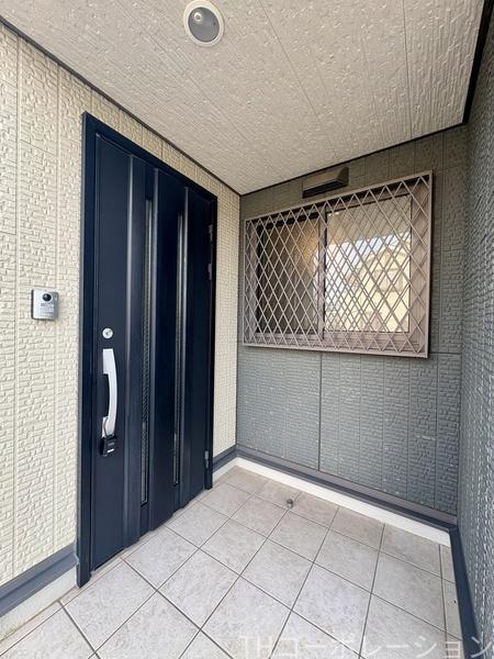 茅ヶ崎市中海岸４丁目の中古一戸建て