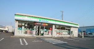 高座郡寒川町一之宮１丁目の中古一戸建て(ファミリーマート寒川一之宮南店)