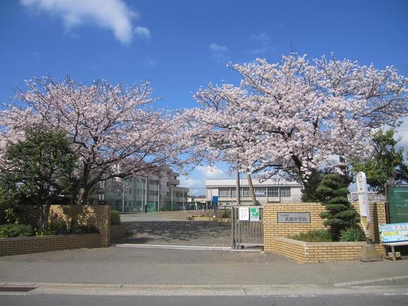 茅ヶ崎市今宿４期　新築戸建全２棟　2号棟(茅ヶ崎市立萩園中学校)