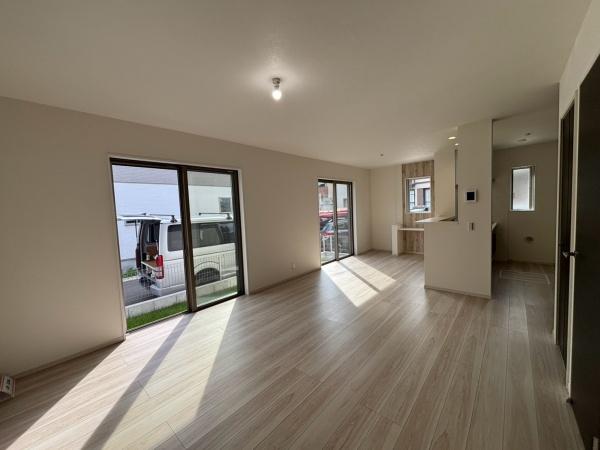 藤沢市高倉７期　新築戸建全６棟　1号棟