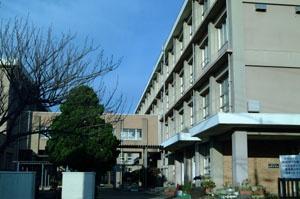 シティコート鵠沼(藤沢市立鵠沼中学校)