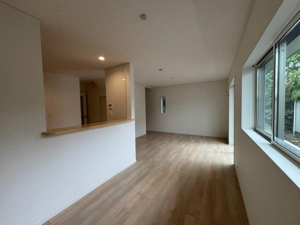 海老名市社家第16　新築戸建　８号棟
