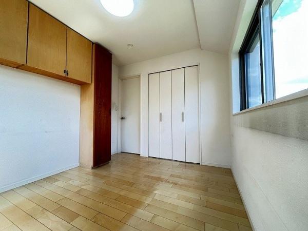 藤沢市鵠沼藤が谷４丁目の中古一戸建て
