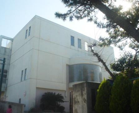 茅ヶ崎市松浪２丁目の中古一戸建て(茅ヶ崎市立松浪小学校)