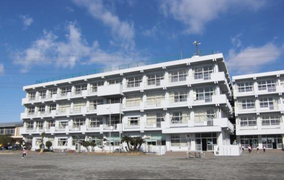海老名市門沢橋４丁目の中古一戸建て(海老名市門沢橋小学校)