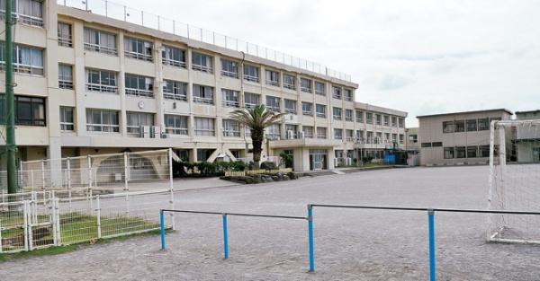 藤沢市鵠沼海岸５丁目の中古一戸建て(藤沢市立鵠南小学校)