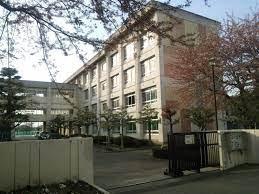 藤沢市石川３丁目の土地(藤沢市立滝の沢中学校)