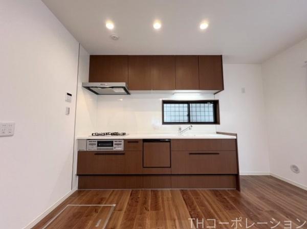 茅ヶ崎市香川４丁目　中古戸建