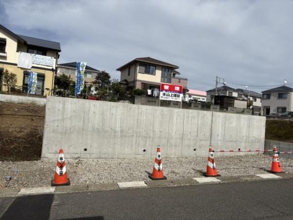 高座郡寒川町岡田３丁目の土地