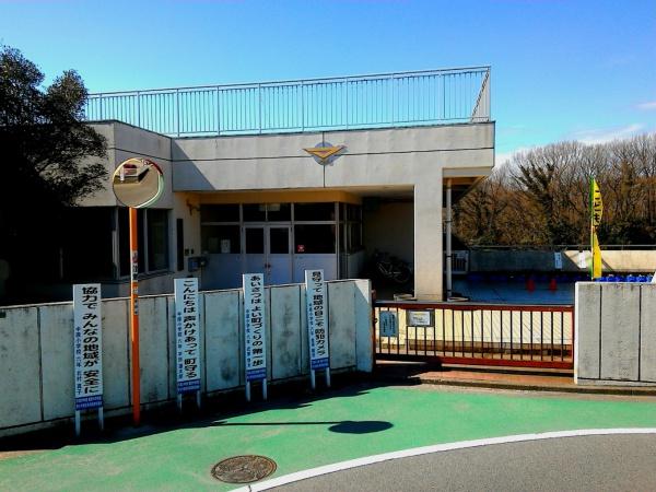 座間市立野台3丁目の土地(中原小学校)