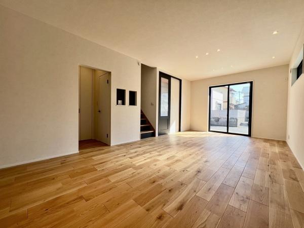 御殿４丁目　新築戸建て