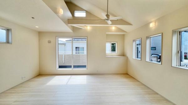 高田1丁目　新築戸建て