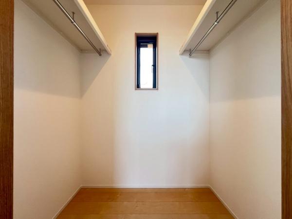 秦野市鶴巻南　新築戸建て