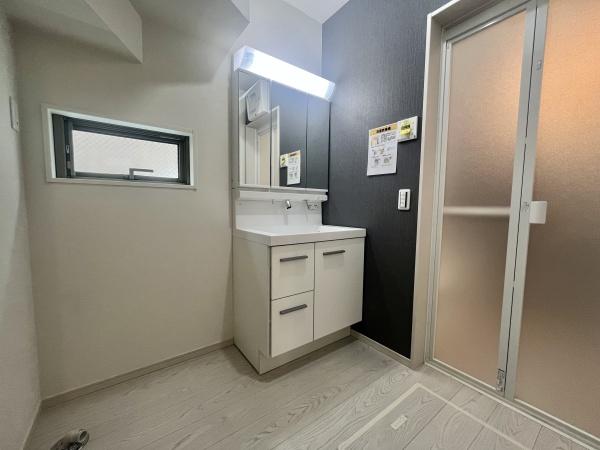 平塚１丁目戸建て　２号棟