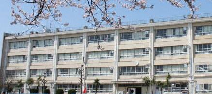 リエス東百合丘(川崎市立長沢小学校)