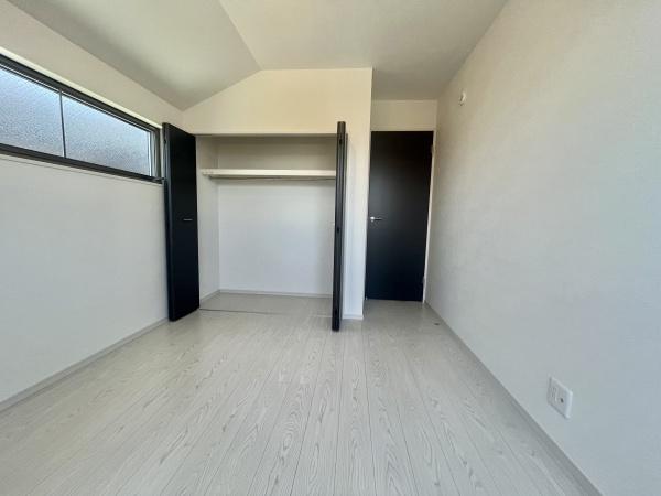 室田２丁目３棟　戸建て
