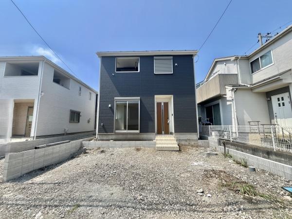 寒川町倉見　新築戸建　４棟