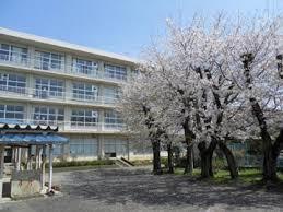 秦野市春日町 新築戸建(秦野市立西中学校)