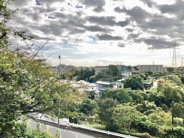 コープ野村港南台