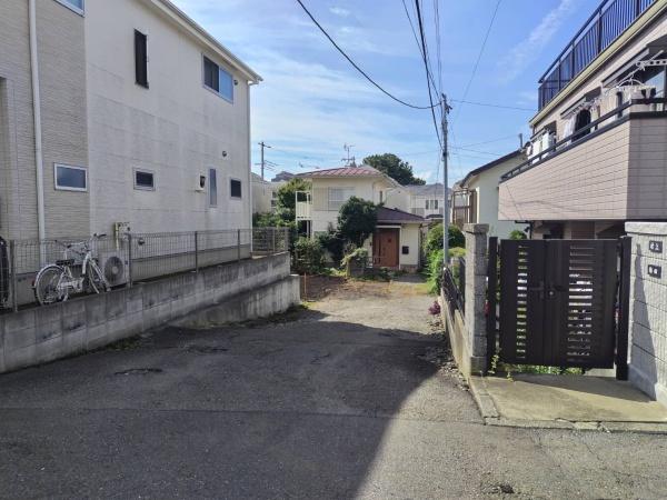 保土ヶ谷区坂本町　新築戸建て