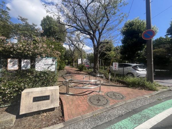 キャッスル戸塚(上矢部坂本公園)