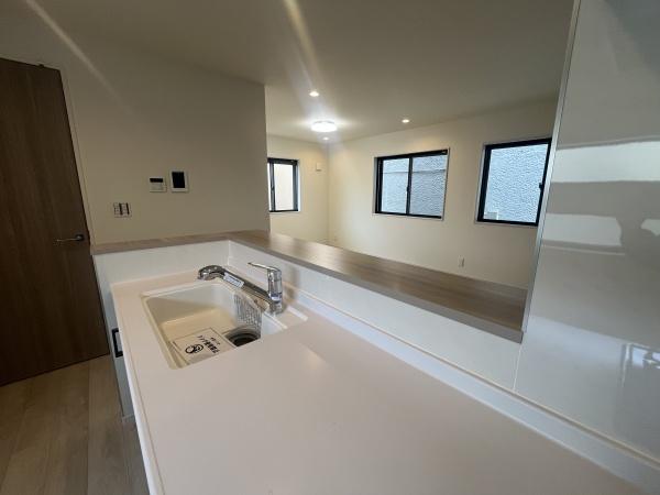 高座郡寒川町中瀬の新築一戸建(キッチン)