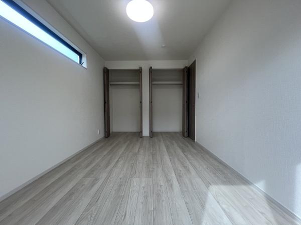 高座郡寒川町中瀬の新築一戸建(洋室)