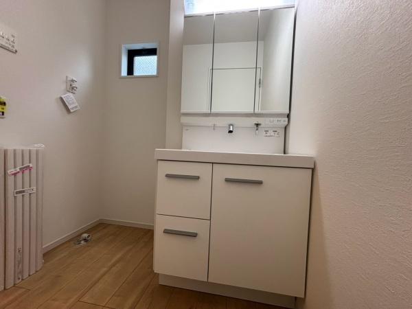 茅ヶ崎市高田２期　新築戸建　2号棟