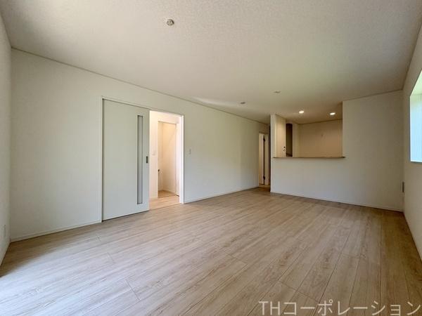 海老名市国分寺台1丁目　新築戸建全2棟　2号棟