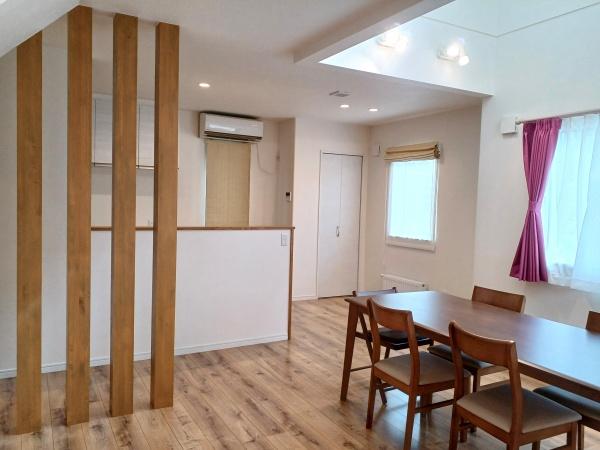神楽４条１２戸建て