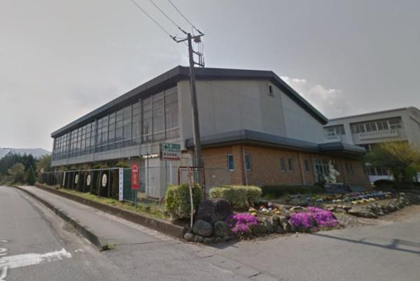 桜川市真壁町下谷貝の中古一戸建て(桜川市立桜川中学校)