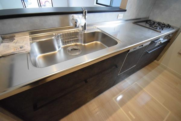 牛久市さくら台3丁目の中古一戸建て(キッチン)