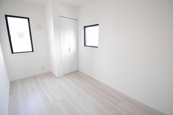 牛久市さくら台3丁目の中古一戸建て(洋室)