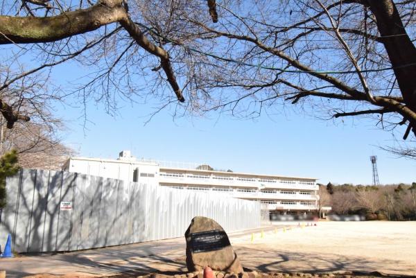 守谷市本町の新築一戸建(守谷市立愛宕中学校)
